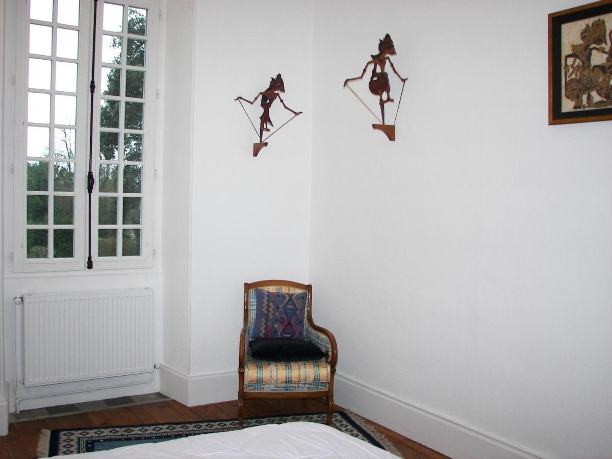 Domaine Du Noble Bed and Breakfast Saint-Jean-de-Thurac Exteriör bild