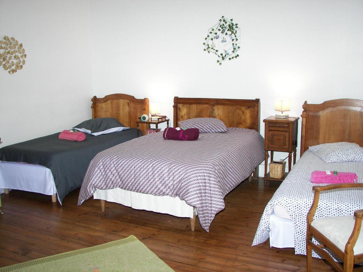 Domaine Du Noble Bed and Breakfast Saint-Jean-de-Thurac Exteriör bild