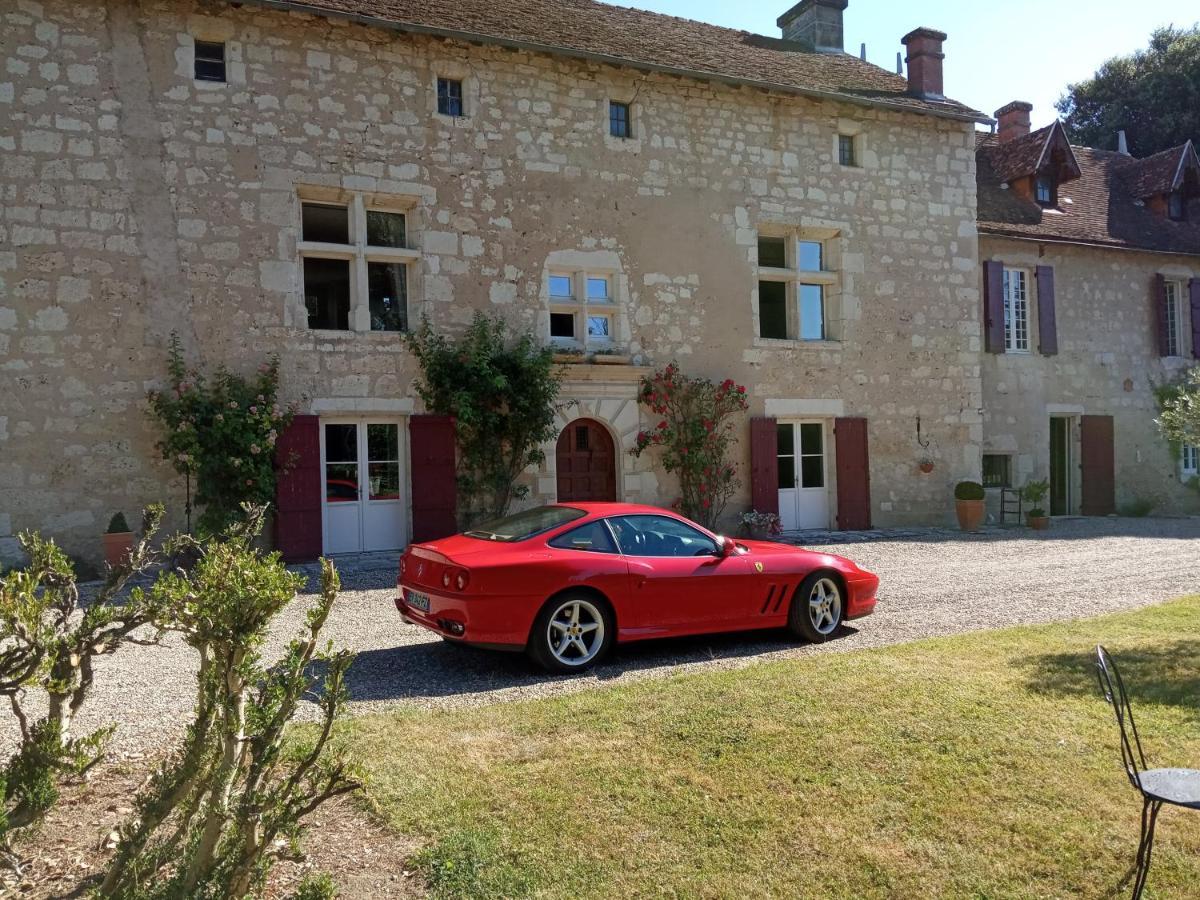 Domaine Du Noble Bed and Breakfast Saint-Jean-de-Thurac Exteriör bild